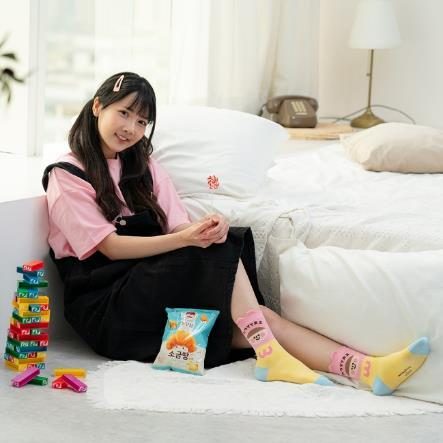 可愛大王聯名襪形象照